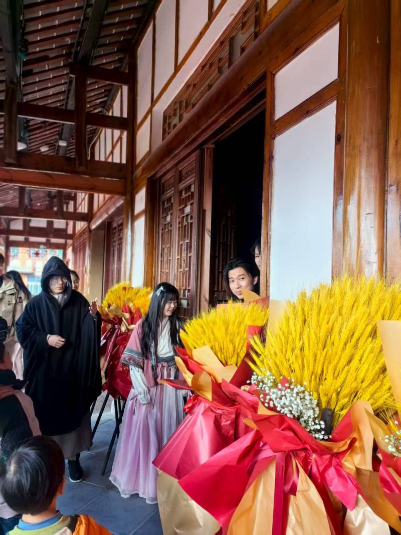 沉浸赋能：崇州市景区演艺的差异化突围之路